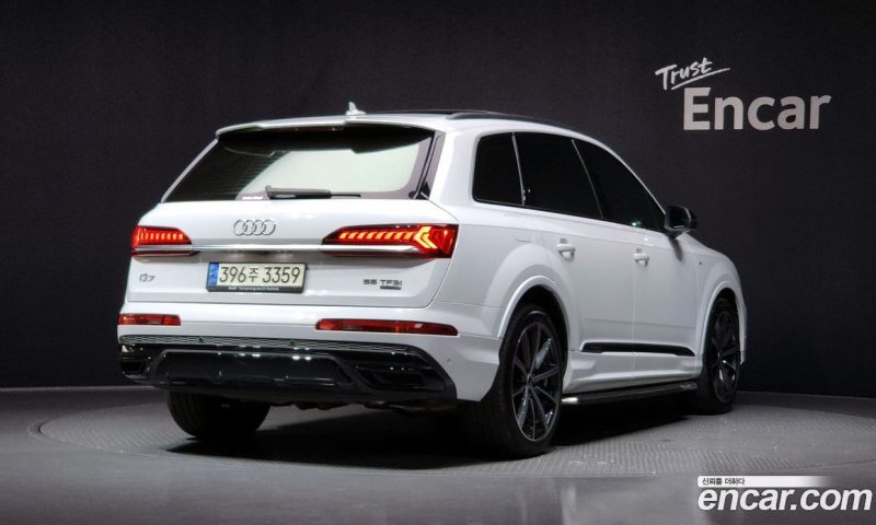 Audi Q7 55 TFSI Quattro Premium