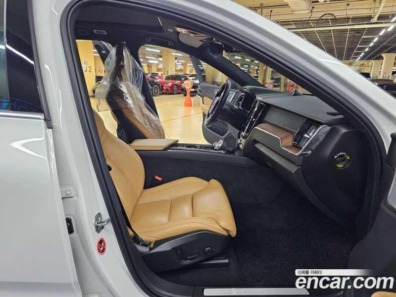 Volvo XC60 B5 Inscription