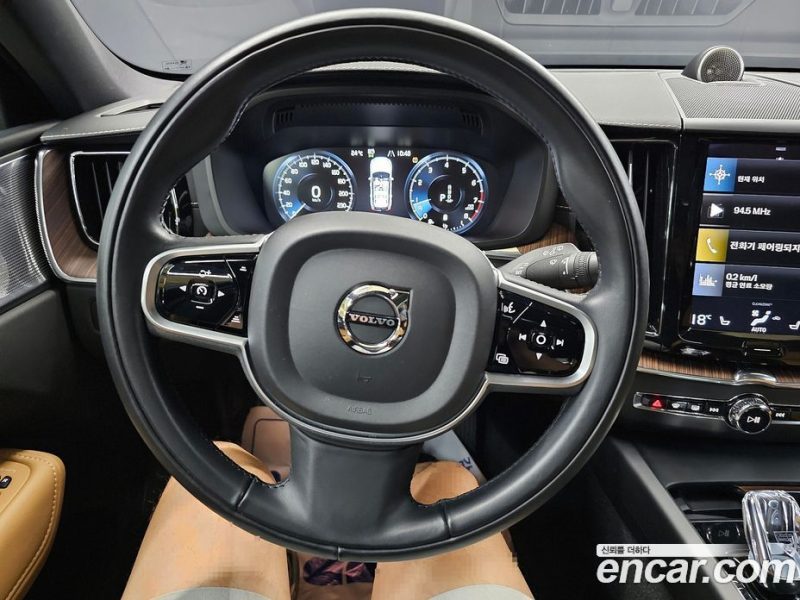 Volvo XC60 B5 Inscription