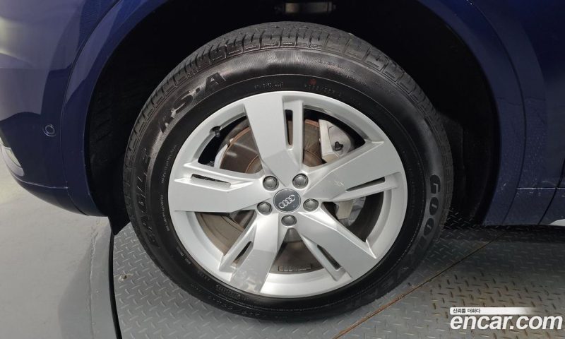 Audi Q5 45 TFSI Quattro Premium