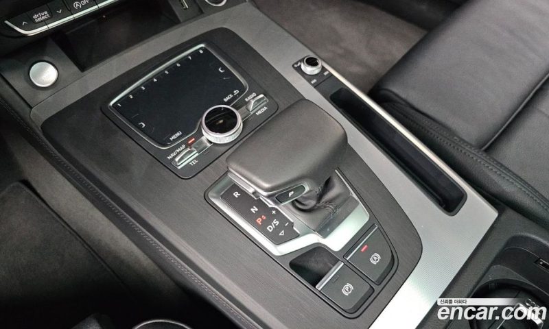 Audi Q5 45 TFSI Quattro Premium