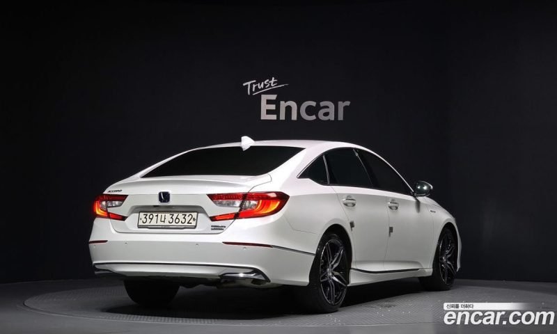 Honda Accord 2.0 Hybrid Touring