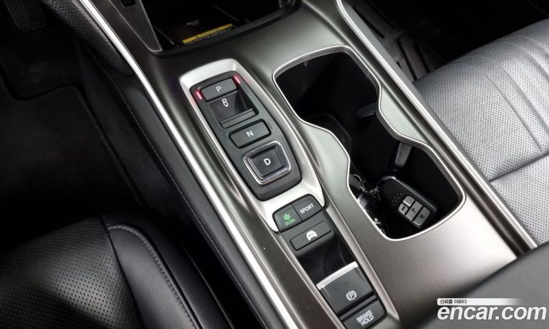 Honda Accord 2.0 Hybrid Touring