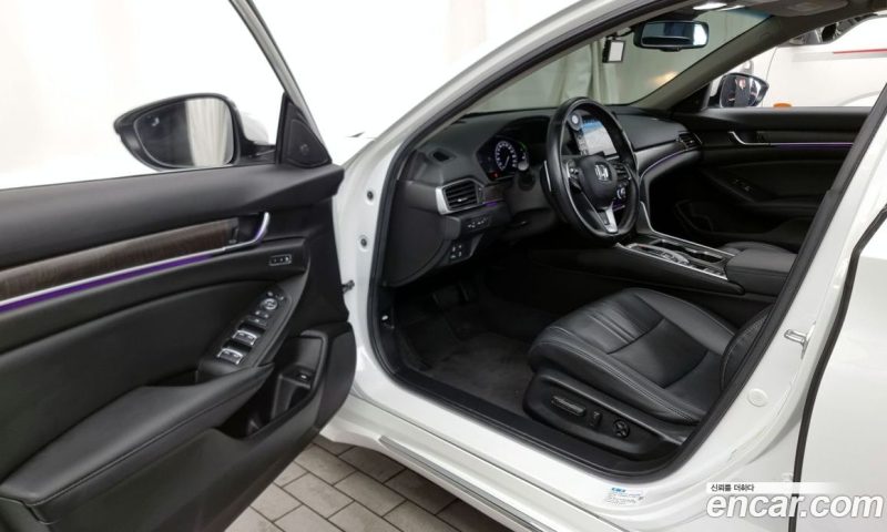 Honda Accord 2.0 Hybrid Touring