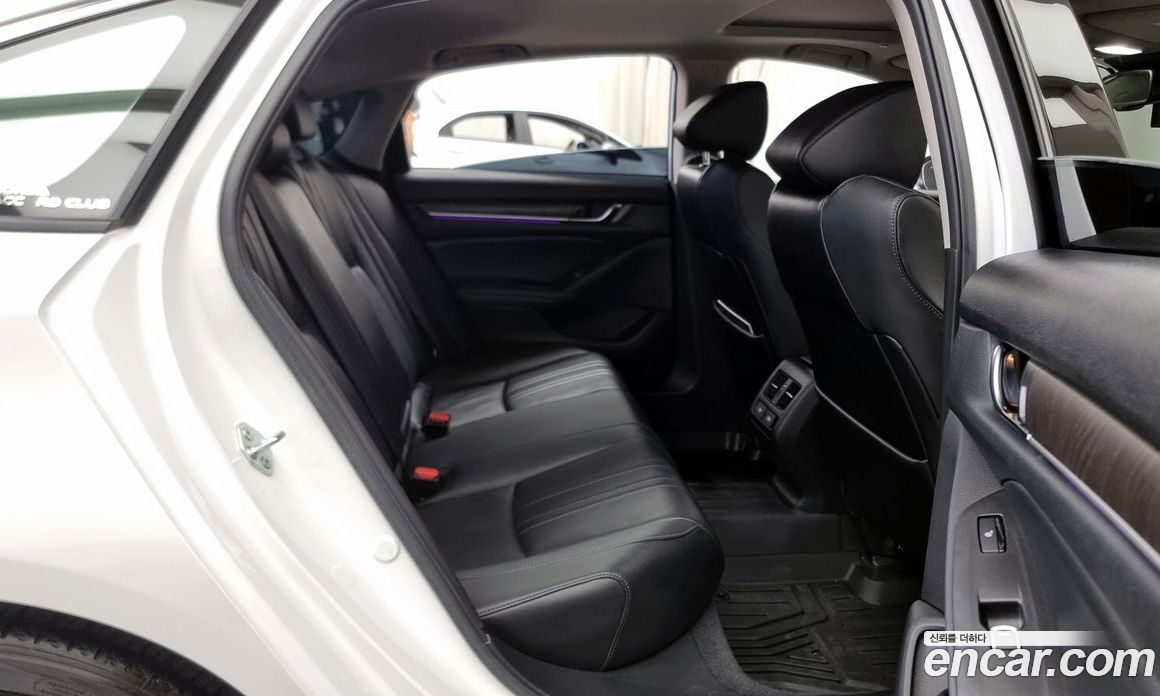 Honda Accord 2.0 Hybrid Touring