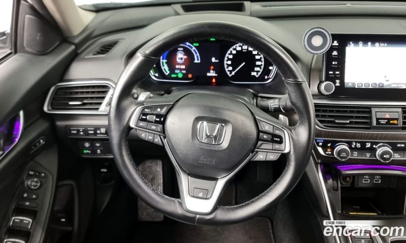 Honda Accord 2.0 Hybrid Touring