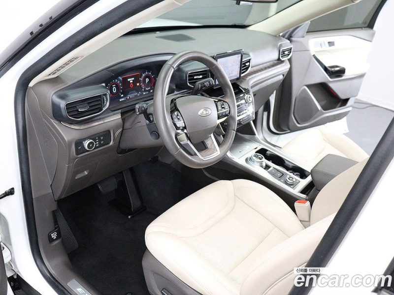 Ford Explorer 3.0 Platinum 4WD