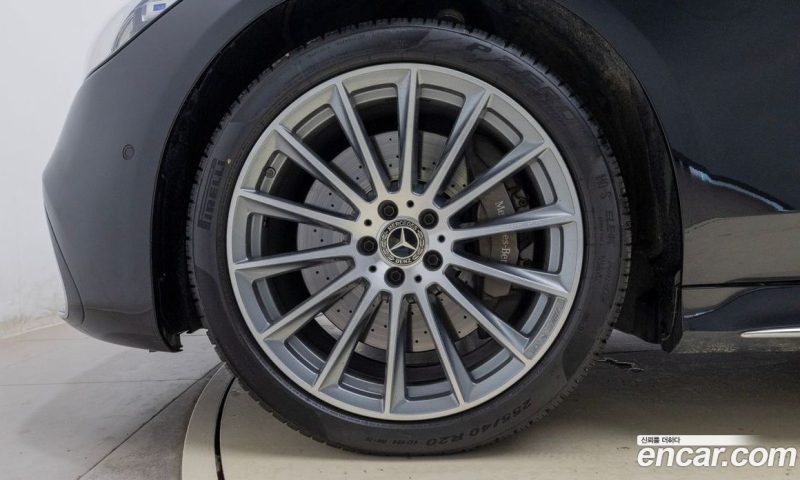 Mercedes Benz S-Class S500L 4MATIC