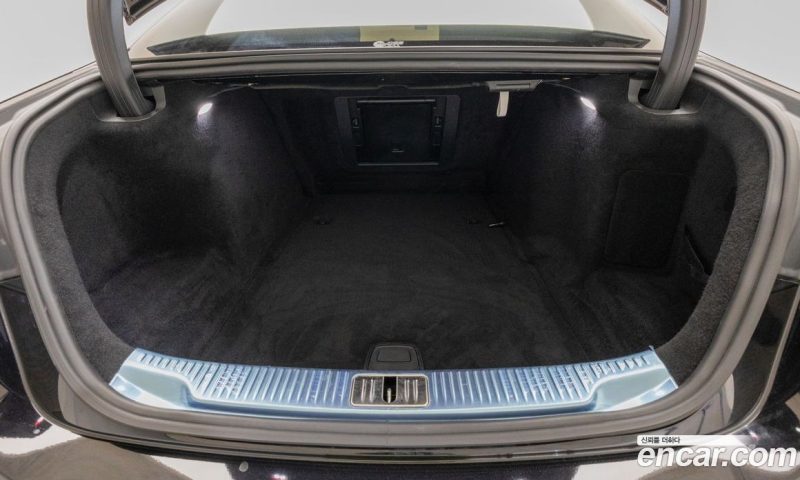 Mercedes Benz S-Class S500L 4MATIC