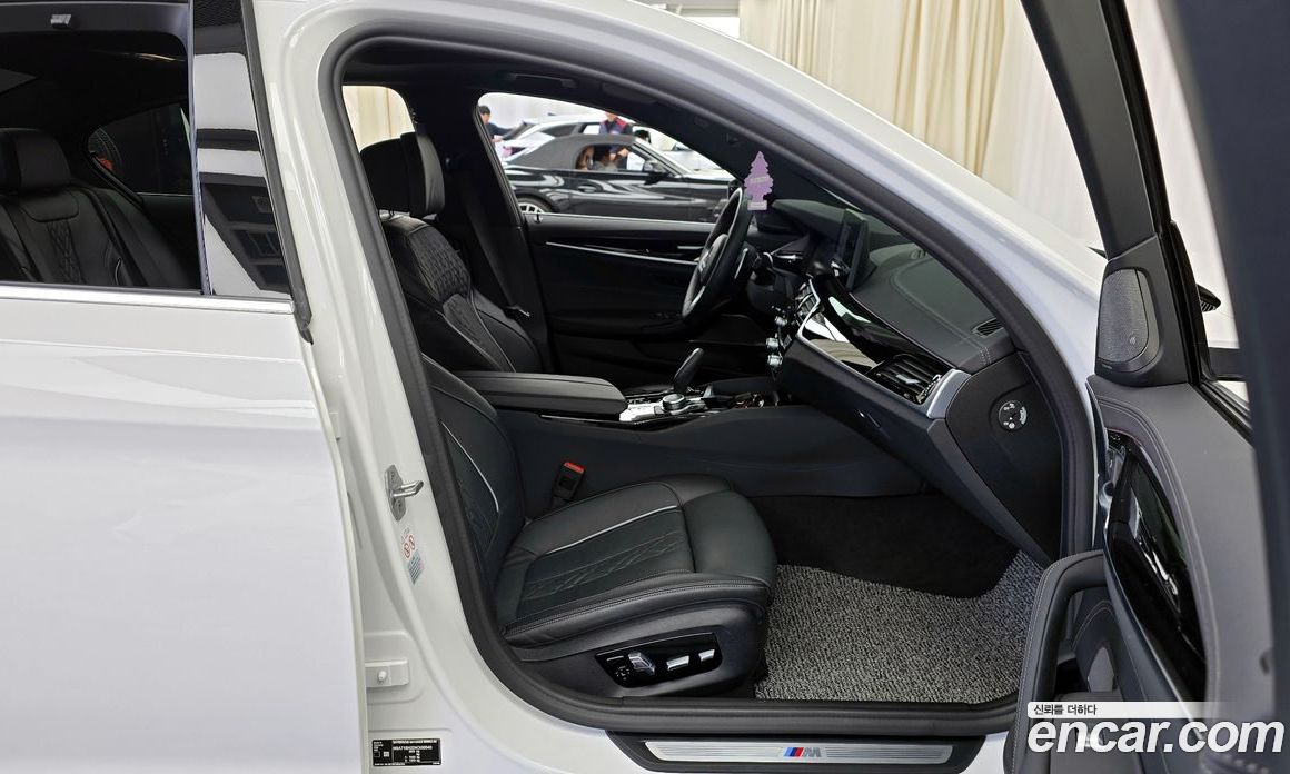 BMW 5-Series i530 M Sport Package