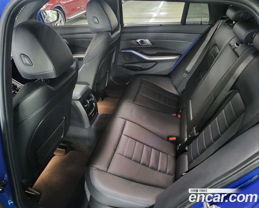 BMW 3-Series i320 Touring M Sports