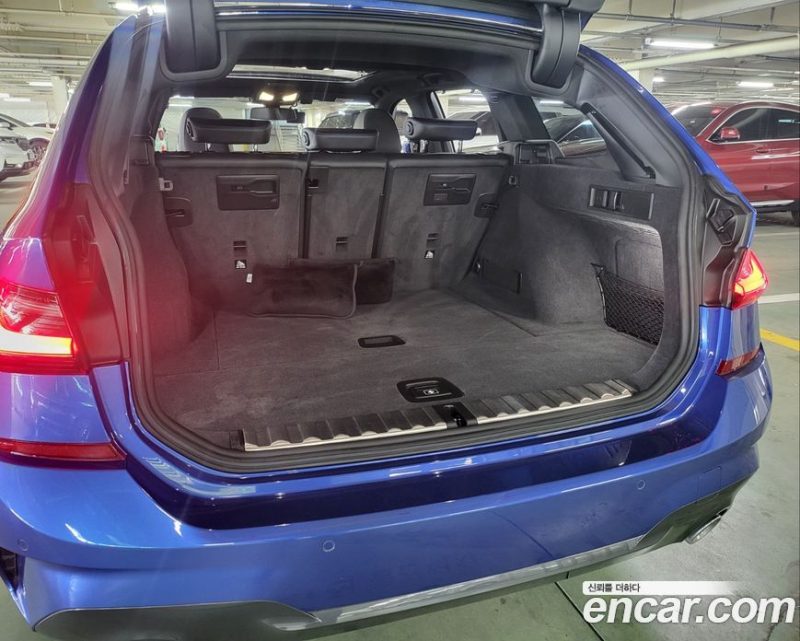 BMW 3-Series i320 Touring M Sports