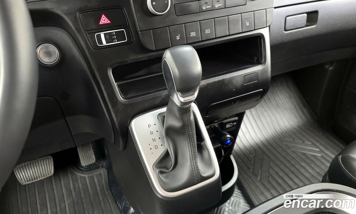 Hyundai Staria Cargo 5-Seater