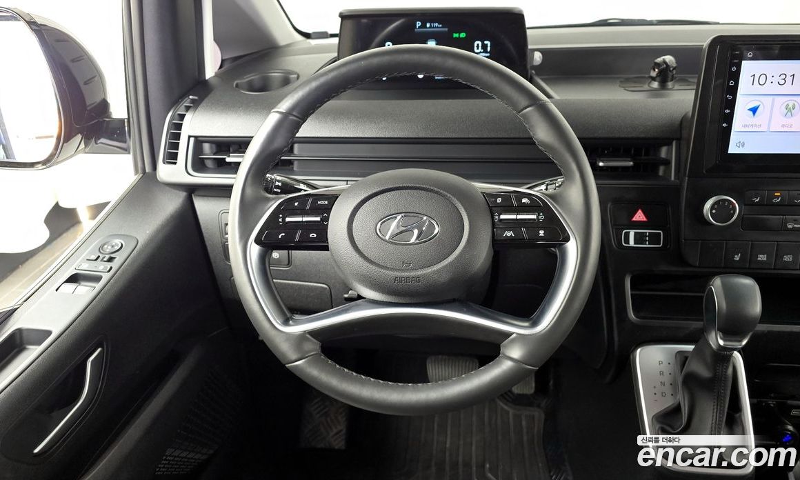 Hyundai Staria Cargo 5-Seater
