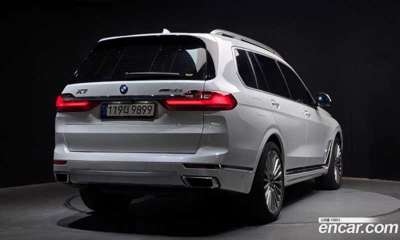 BMW X7 xDrive 40D Design Pure Excellence 7-Seater