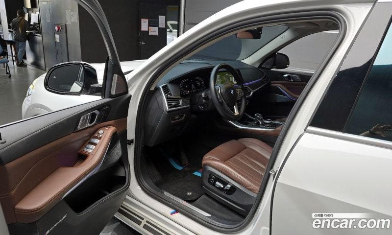 BMW X7 xDrive 40D Design Pure Excellence 7-Seater
