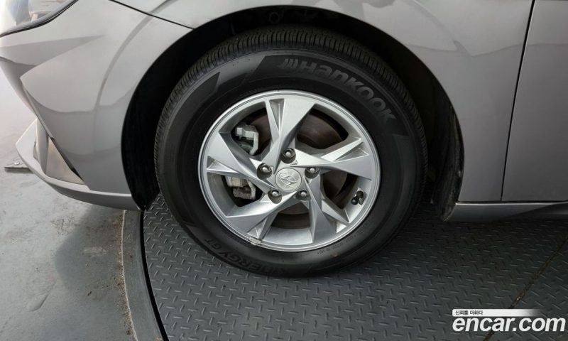 Hyundai Avante 1.6