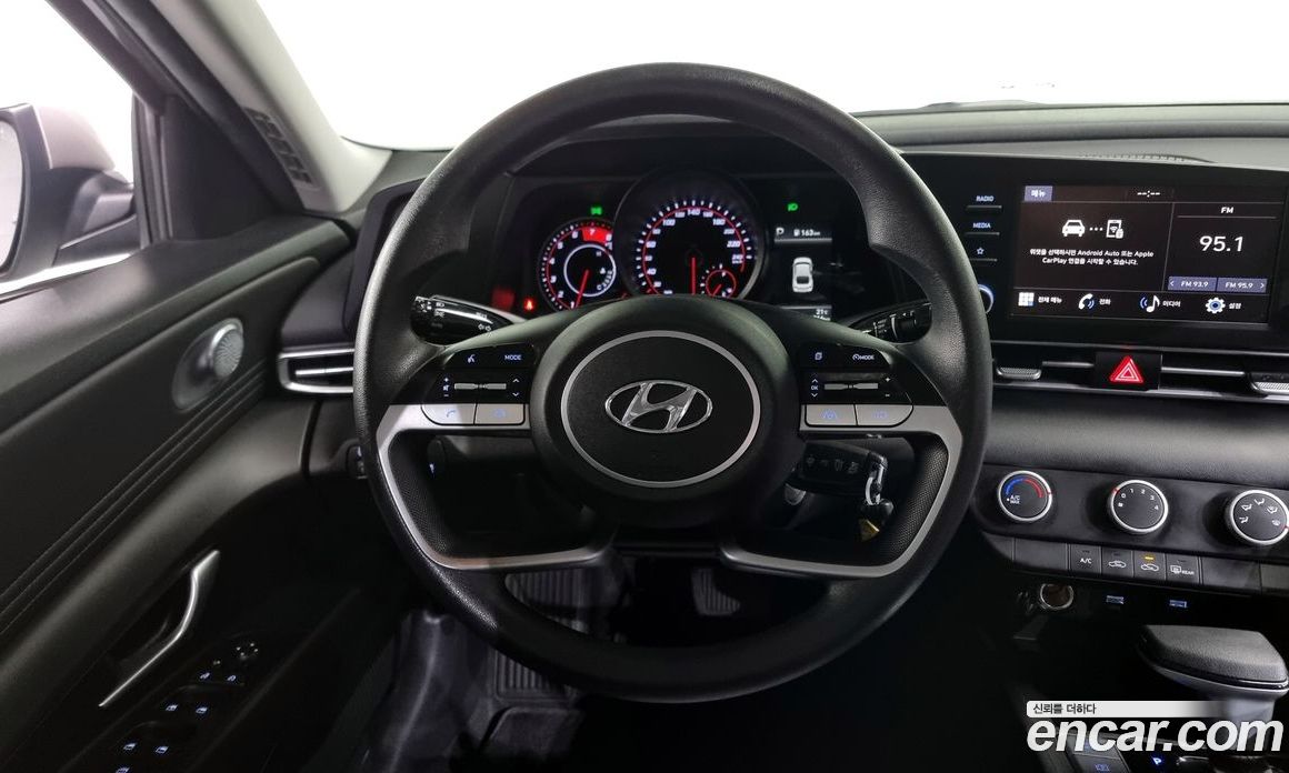 Hyundai Avante 1.6