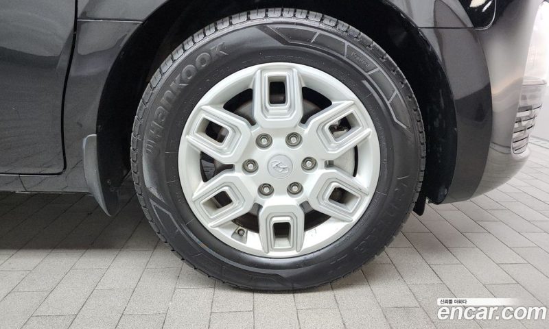 Hyundai Staria Cargo 5-Seater