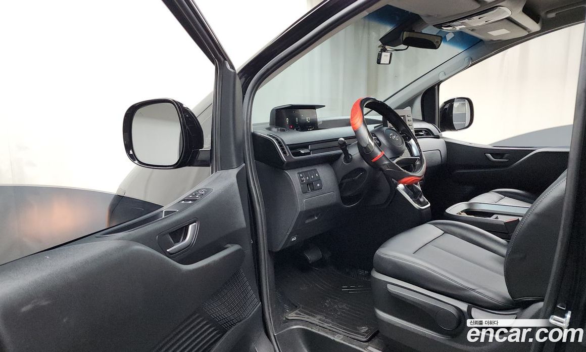 Hyundai Staria Cargo 5-Seater