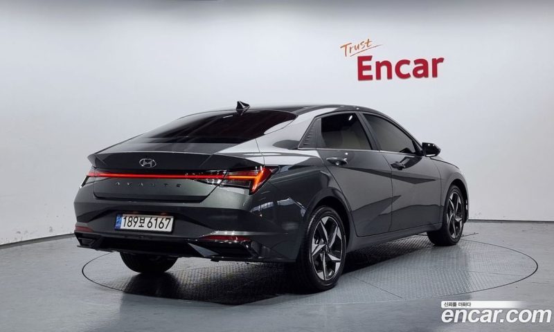 Hyundai Avante 1.6