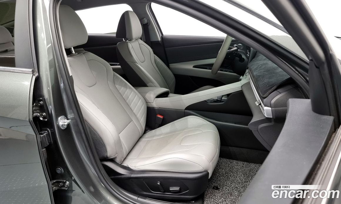 Hyundai Avante 1.6