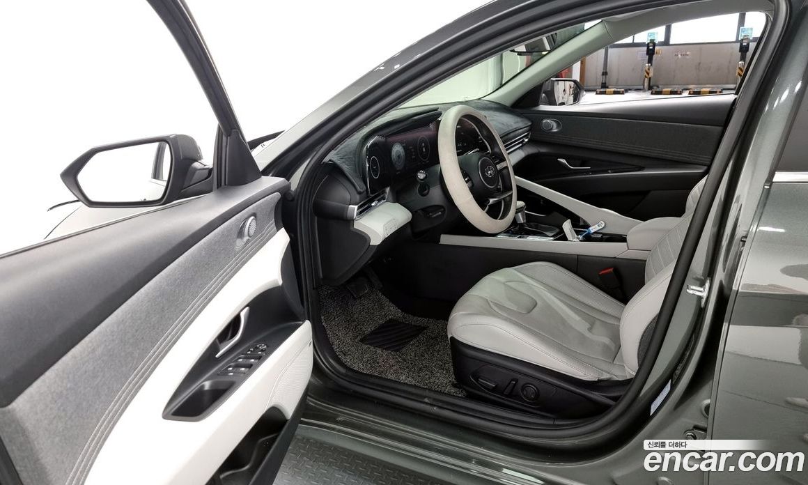 Hyundai Avante 1.6