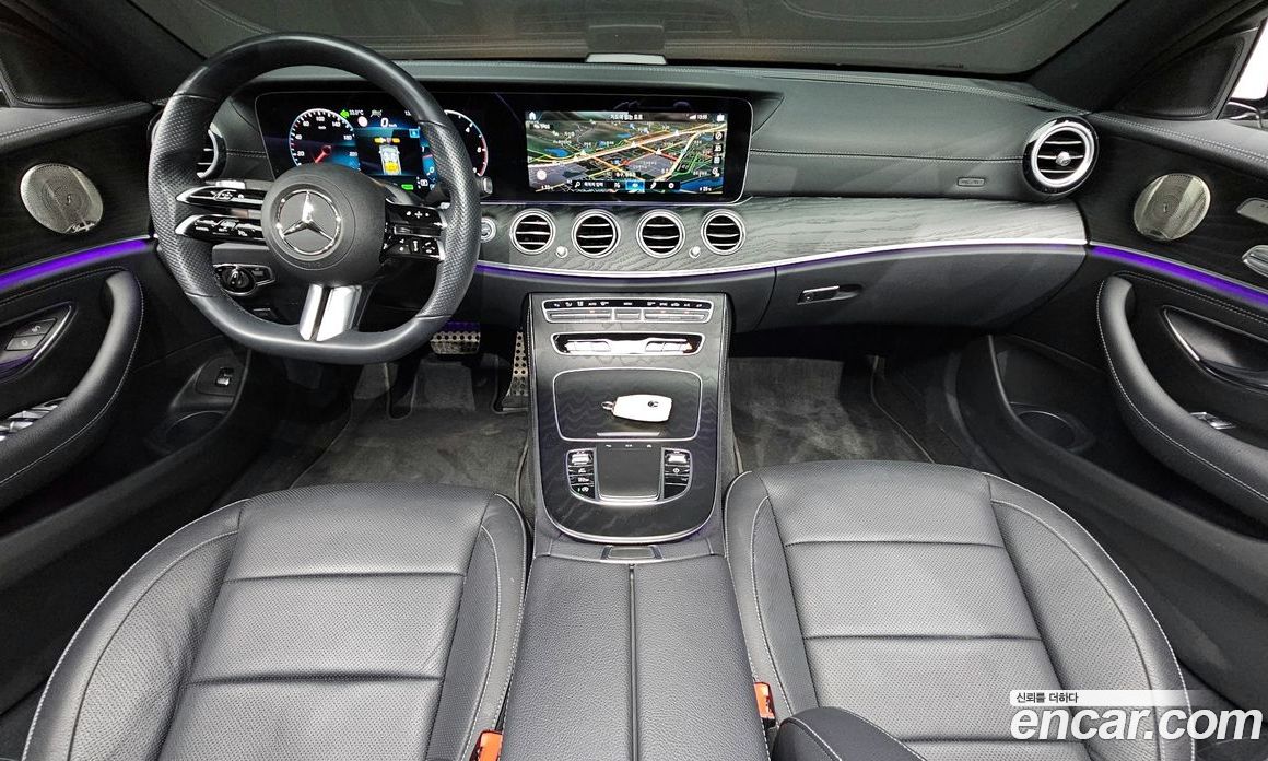 Mercedes Benz E-Class E220d 4MATIC AMG Line
