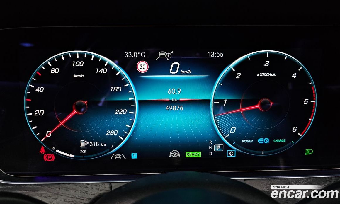 Mercedes Benz E-Class E220d 4MATIC AMG Line