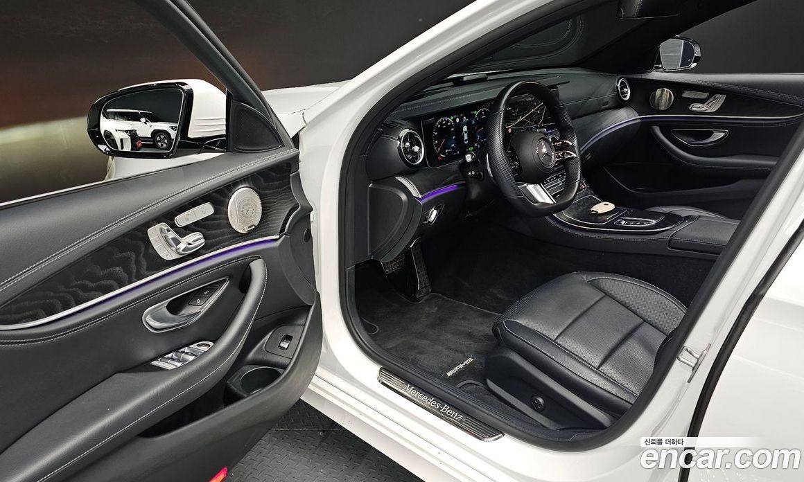 Mercedes Benz E-Class E220d 4MATIC AMG Line