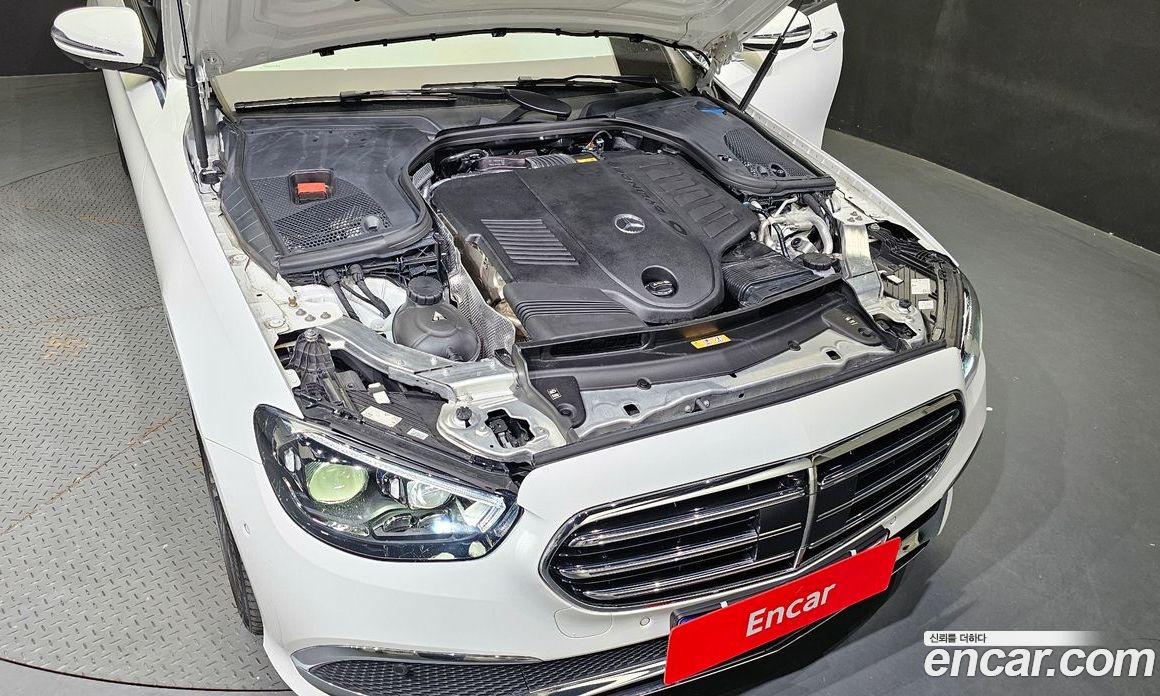 Mercedes Benz E-Class E450 4MATIC Exclusive