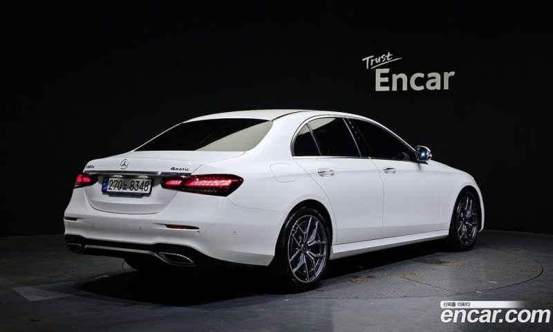 Mercedes Benz E-Class E220d 4MATIC AMG Line