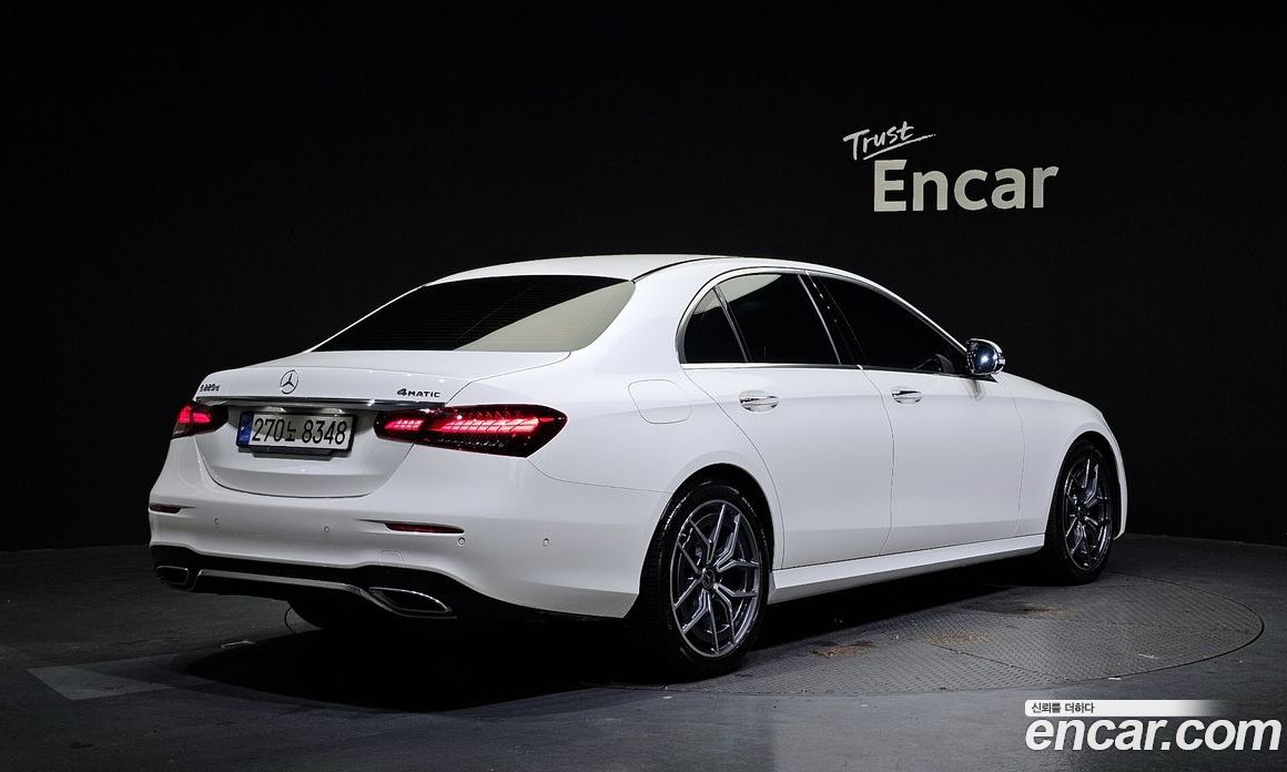 Mercedes Benz E-Class E220d 4MATIC AMG Line