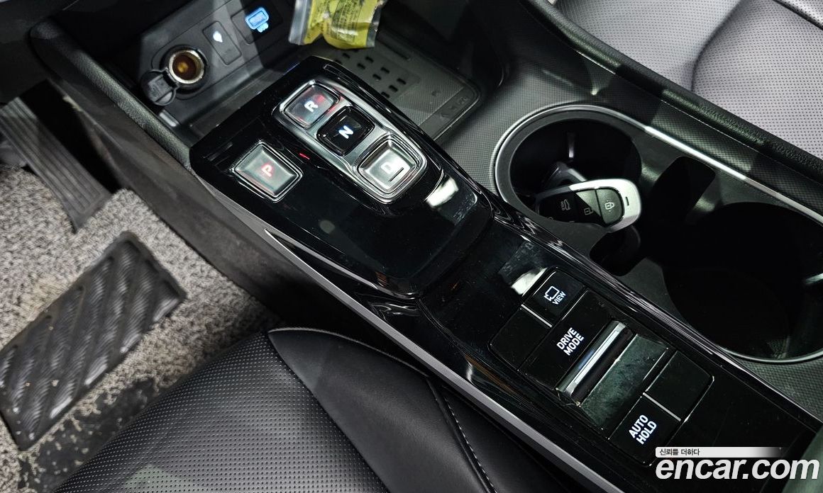 Hyundai Sonata 2.0
