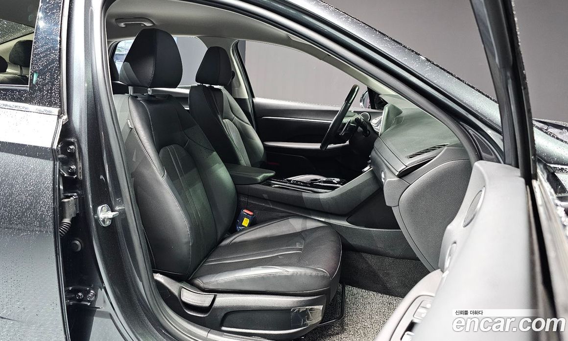Hyundai Sonata 2.0