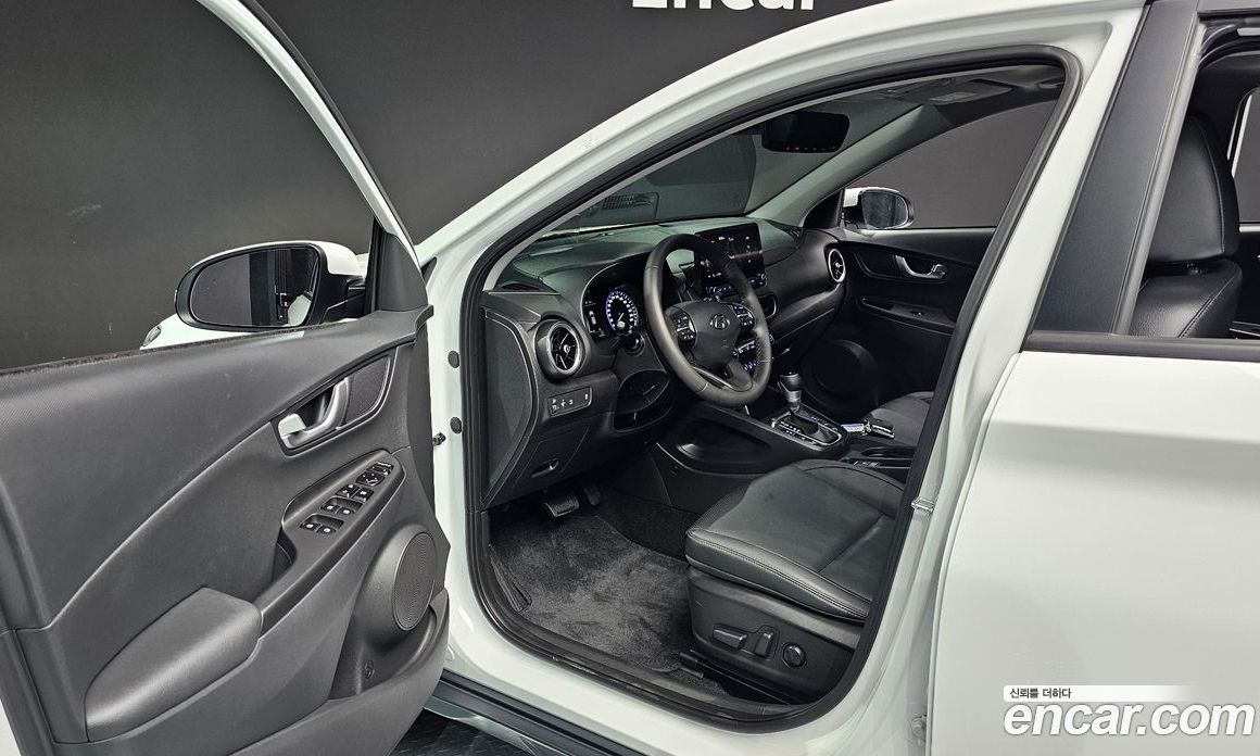 Hyundai Kona Gasoline 2.0 2WD
