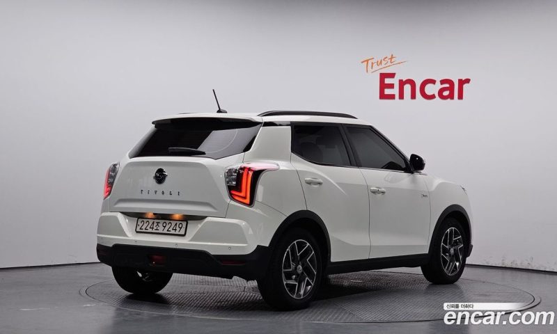 SsangYong Tivoli Gasoline 1.5 2WD