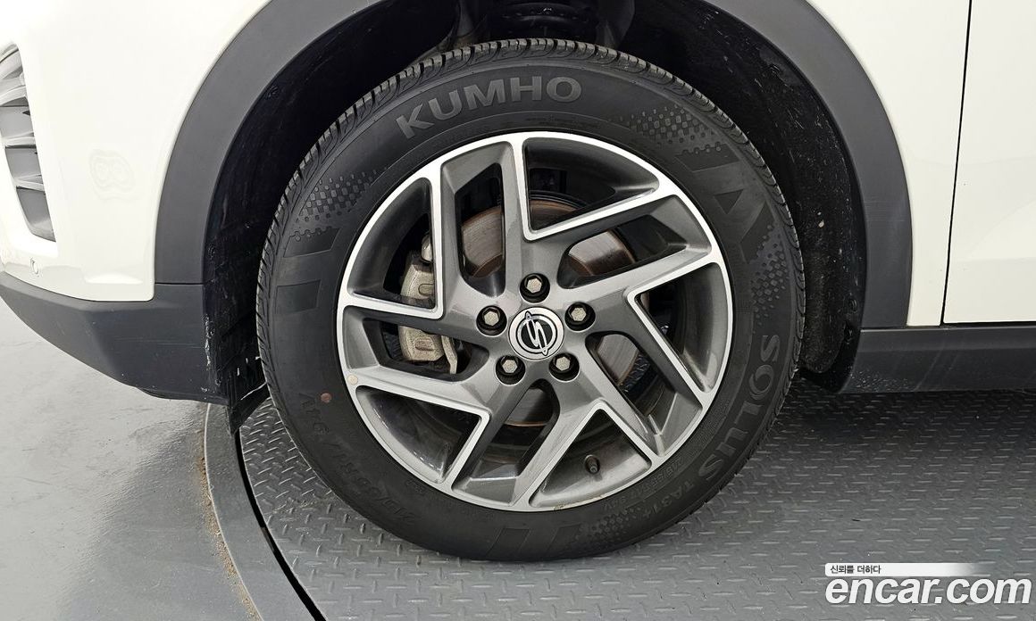 SsangYong Tivoli Gasoline 1.5 2WD