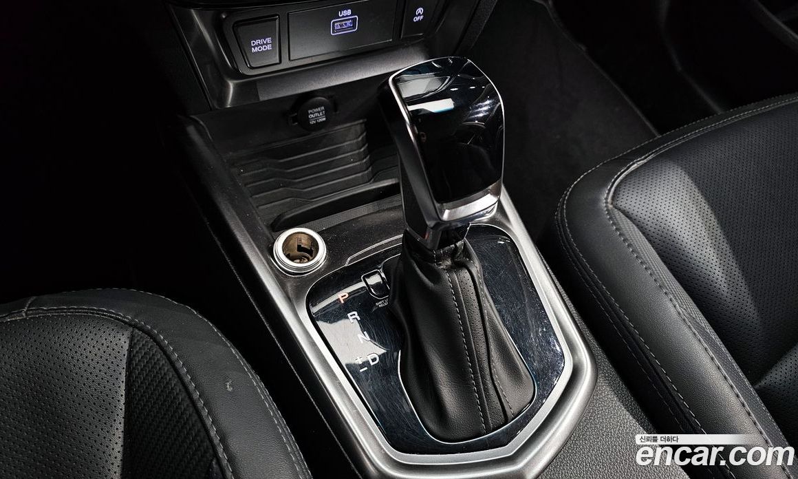 SsangYong Tivoli Gasoline 1.5 2WD