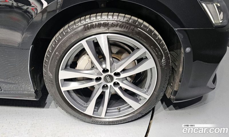 Audi A6 45 TFSI Premium