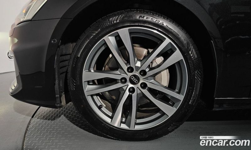 Audi A6 45 TFSI Quattro Premium