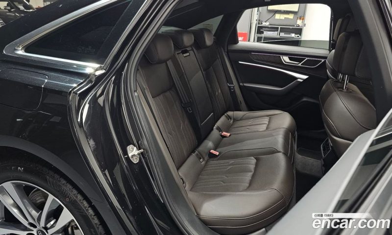 Audi A6 45 TFSI Quattro Premium