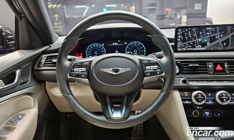Genesis G70 Gasoline 2.0T 2WD