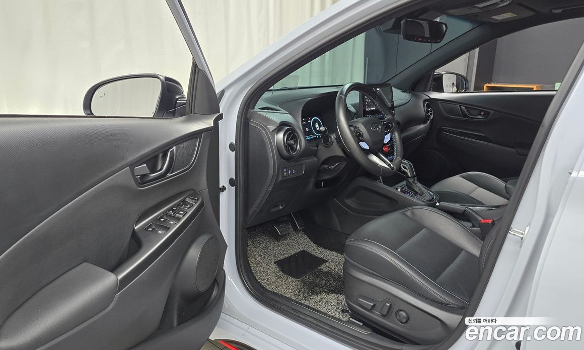Hyundai Kona Gasoline 2.0 2WD