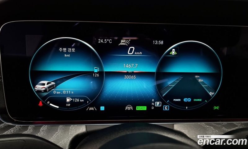Mercedes Benz E-Class E350 4MATIC AMG Line