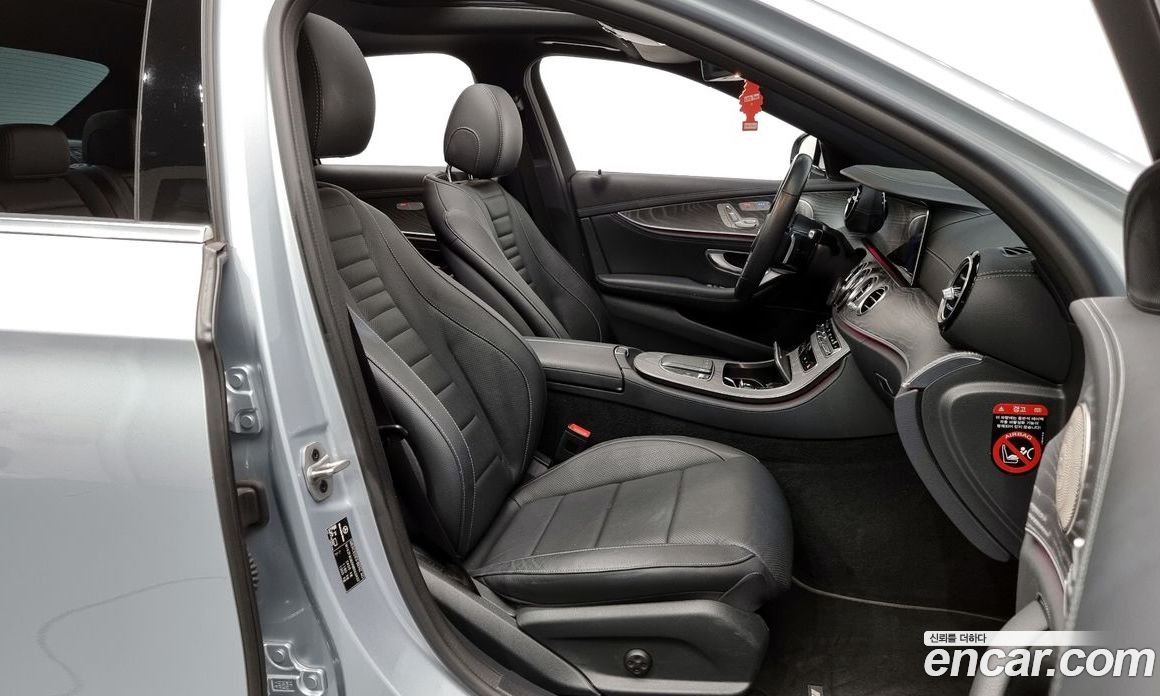 Mercedes Benz E-Class E350 4MATIC AMG Line