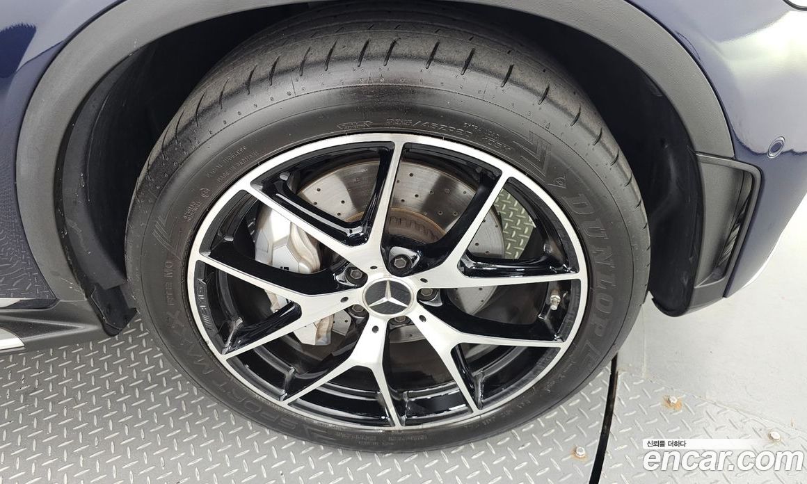Mercedes Benz GLC-Class AMG GLC43 4MATIC