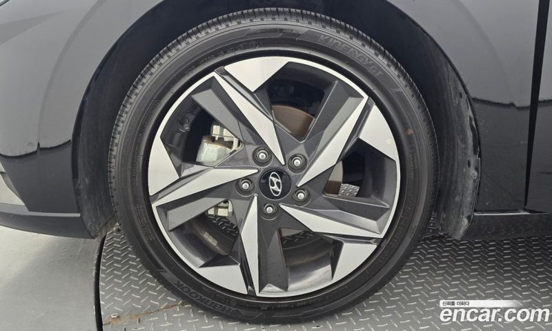 Hyundai Avante 1.6