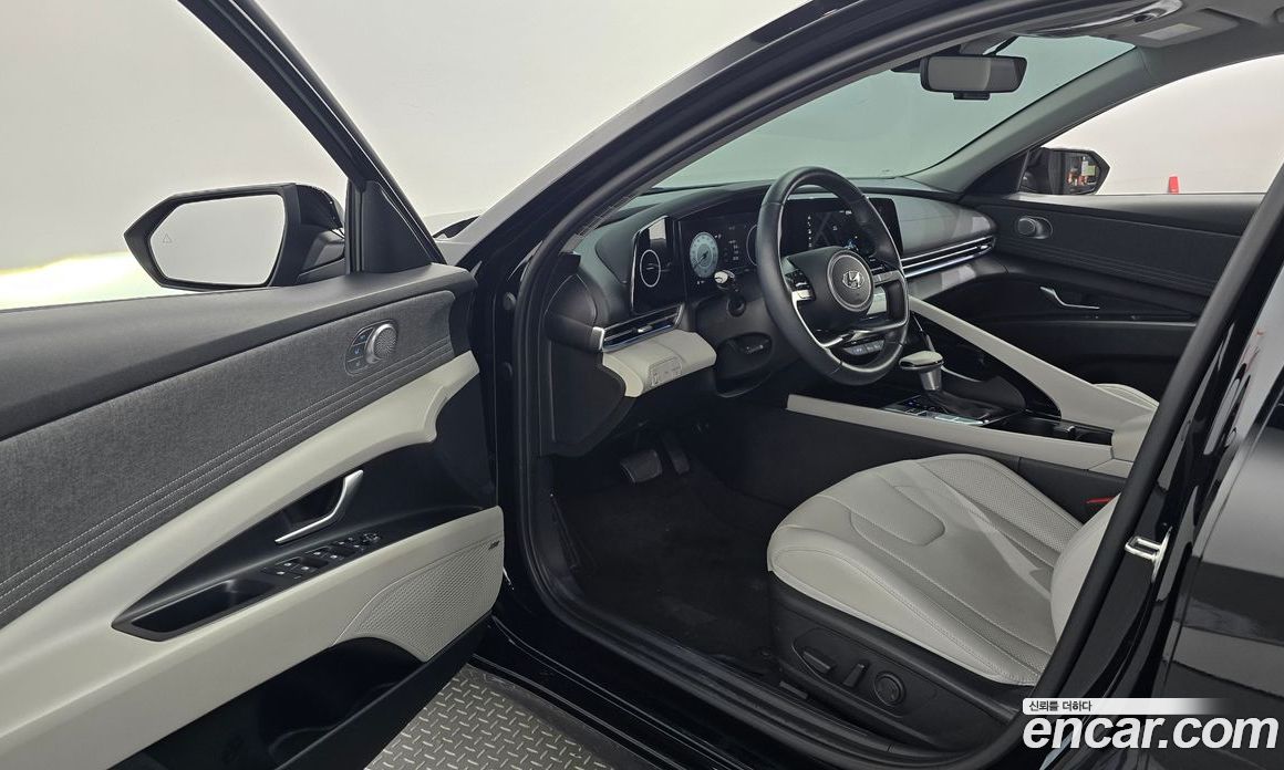 Hyundai Avante 1.6