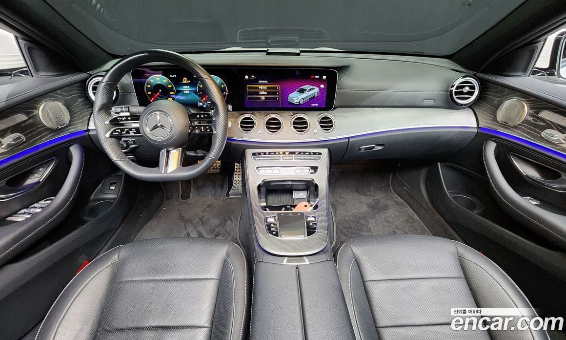 Mercedes Benz E-Class E350 4MATIC AMG Line